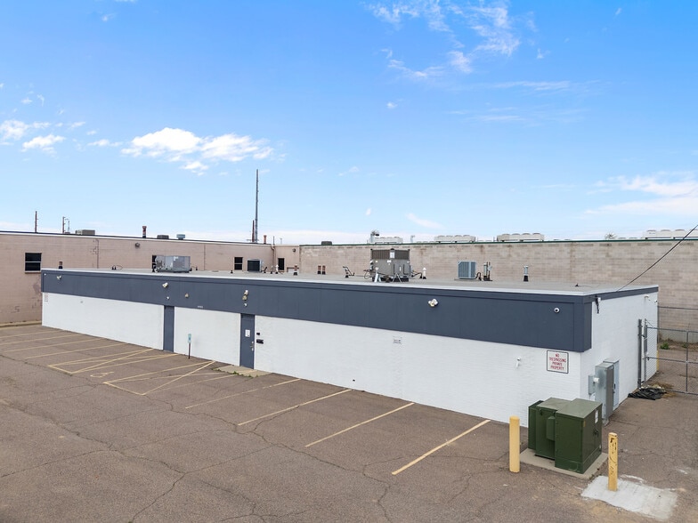 More Photos Of 4905 E 41st Ave, Denver Warehouse For Sale