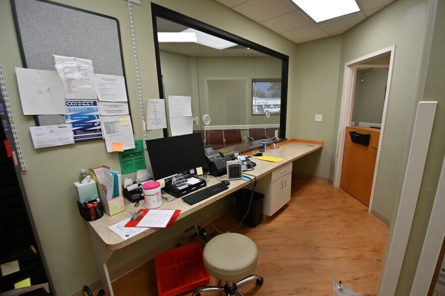 More Photos Of 5115 Palafox St, Pensacola Freestanding For Lease