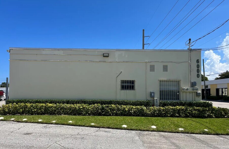 More Photos Of 6000 Georgia Ave, West Palm Beach Light Manufacturing For Lease