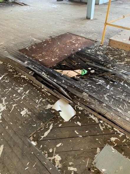 More Photos Of 36 Railroad Ave, Frewsburg Manufacturing For Sale