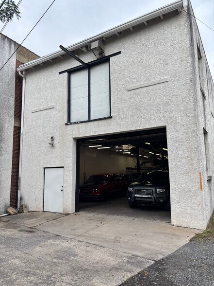 More Photos Of 26 E High St, Pottstown Warehouse For Sale