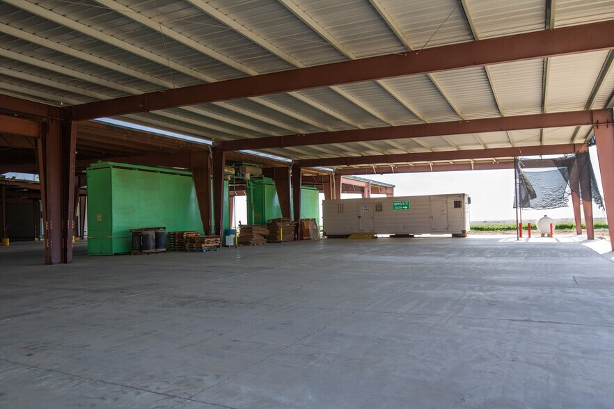 More Photos Of 77110 Harrison St, Thermal Refrigeration Cold Storage For Sale