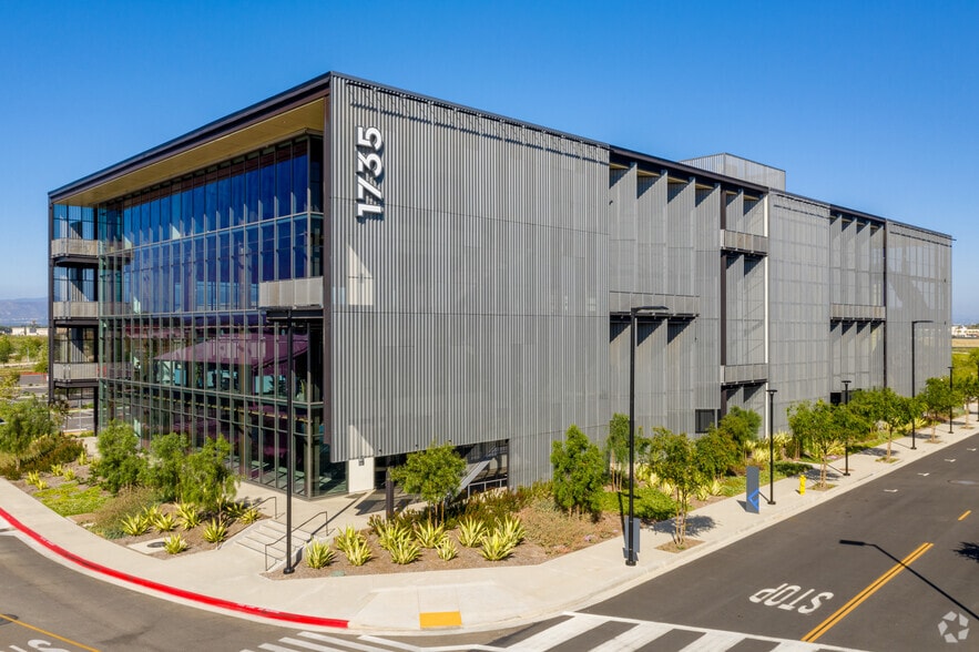 Primary Photo Of 1735 Flight Way, Tustin Office For Lease