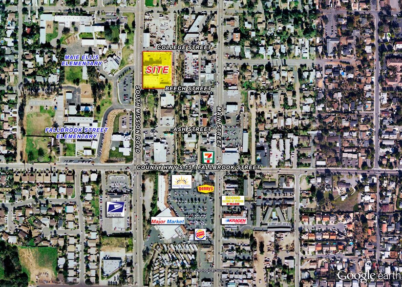 More Photos Of 202 W College St, Fallbrook Office For Lease