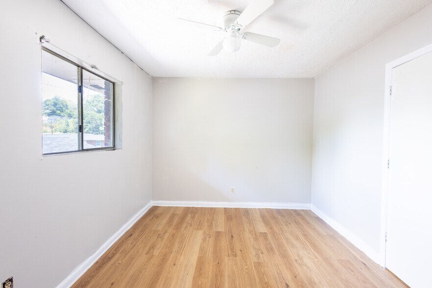 More Photos Of 784 Terminal Ct, Columbus Apartments For Sale