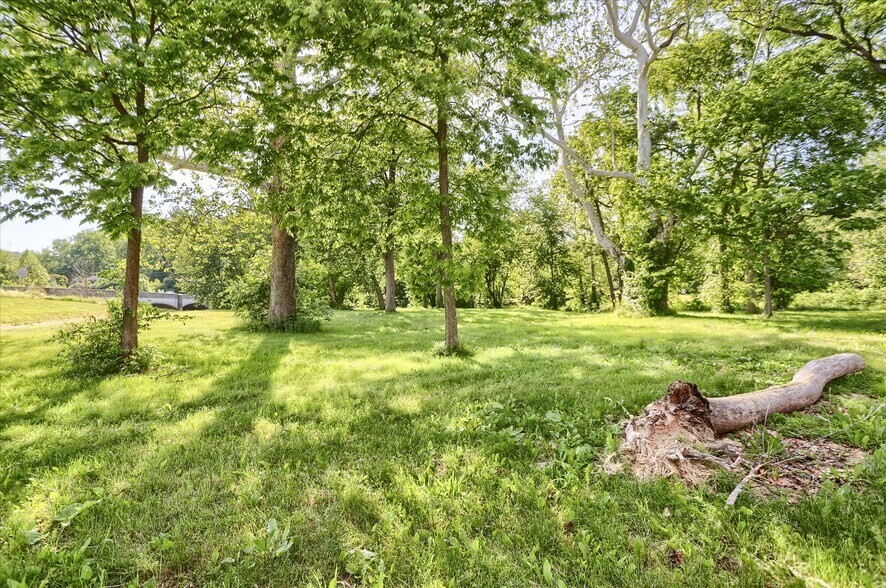 More Photos Of 1209 Mill Rd, Selinsgrove Industrial For Sale