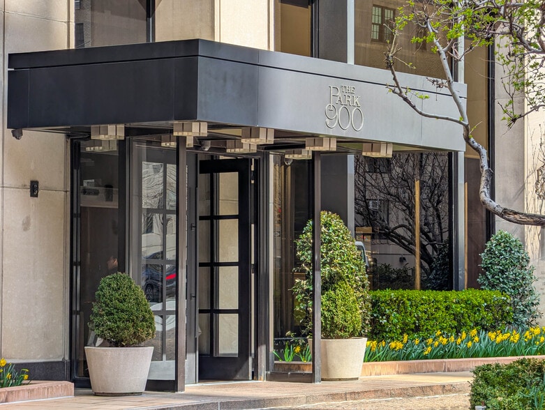 More Photos Of 900 Park Ave, New York Apartments For Sale