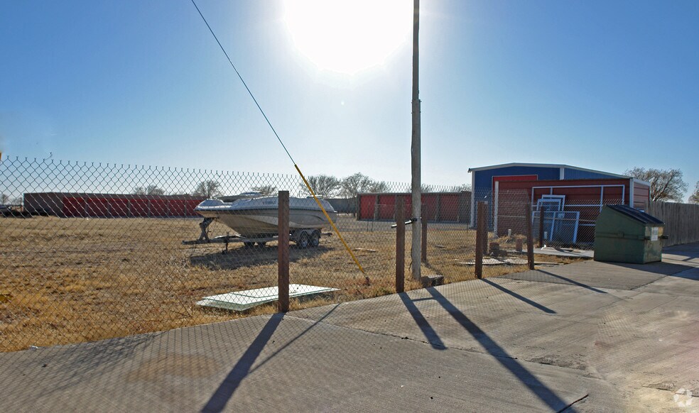 More Photos Of 5111 Ransom Rd, Ransom Canyon Self Storage For Lease