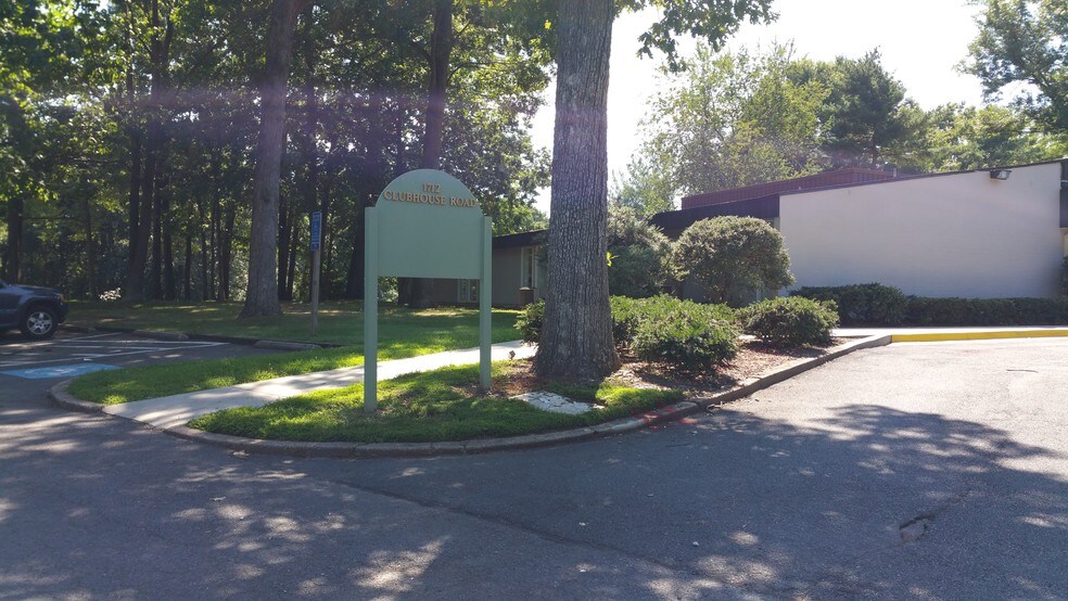 More Photos Of 1712 Clubhouse Rd, Reston Medical For Lease
