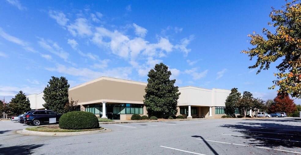 More Photos Of 203 Capcom Ave, Wake Forest Flex For Lease