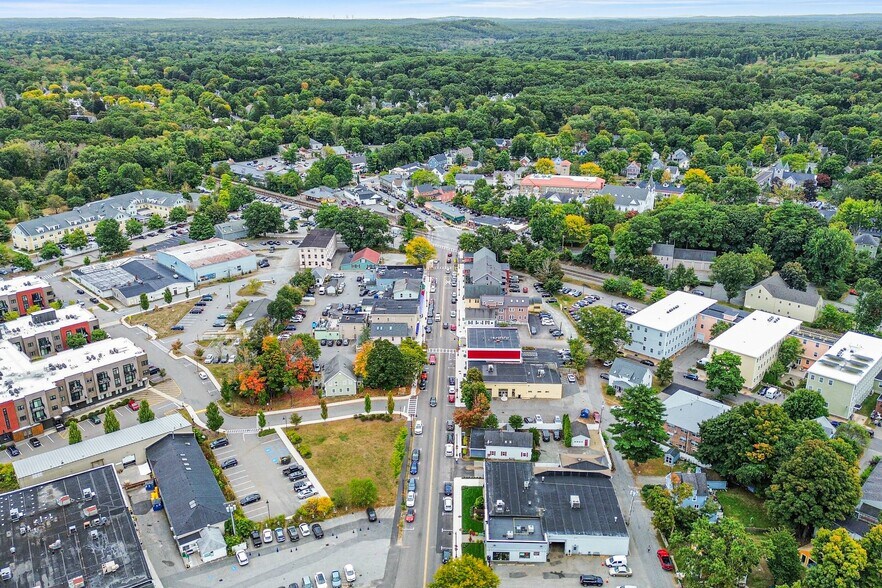 More Photos Of 135 Commonwealth Ave, Concord Storefront Retail Office For Lease