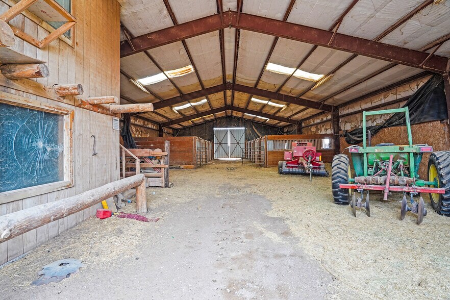 More Photos Of 1100 S Vinton Rd, Anthony Land For Sale