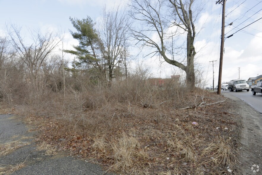 More Photos Of 42 Plaistow Rd, Haverhill Land For Sale