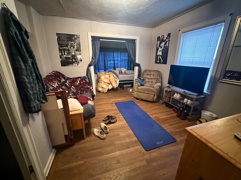 More Photos Of 415 NE Campus St, Pullman Apartments For Sale