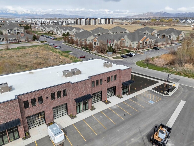 More Photos Of 292 S 2000 W, Pleasant Grove Office For Lease