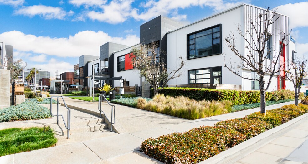 More Photos Of 701-723 N Douglas St, El Segundo Loft Creative Space For Lease