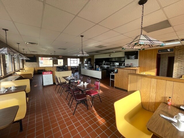 More Photos Of 3020 Harrisburg Ave NE, Canton Restaurant For Sale