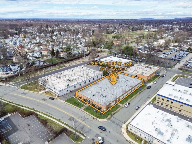 More Photos Of 85 W Forest Ave, Englewood Manufacturing For Sale