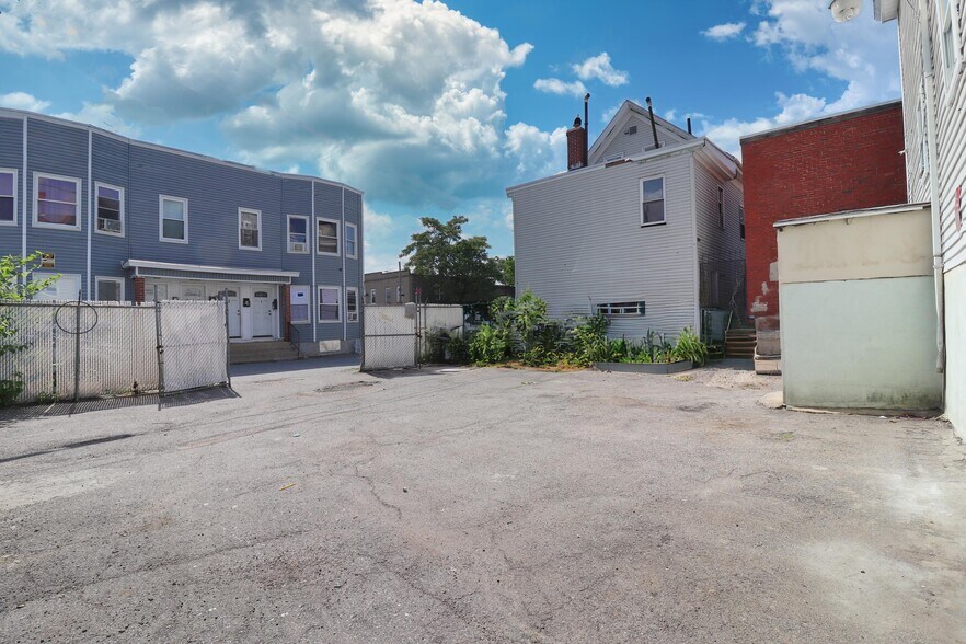 More Photos Of 324-326 Broadway, Lawrence Office Residential For Sale