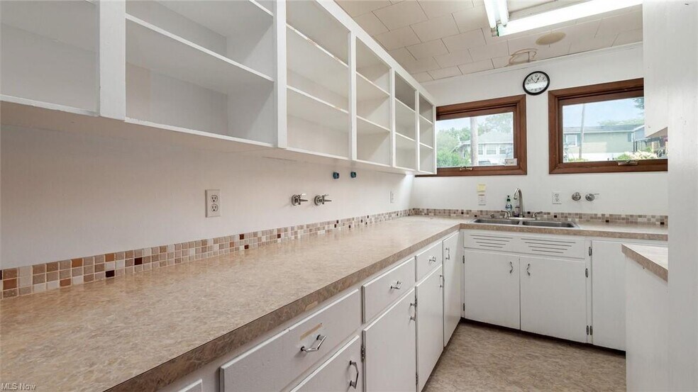 More Photos Of 1117 Clark St, Cambridge Medical For Sale