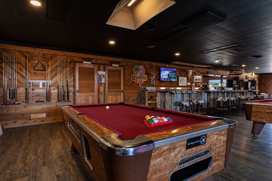 More Photos Of 2321 Main St, Fredonia General Retail For Sale