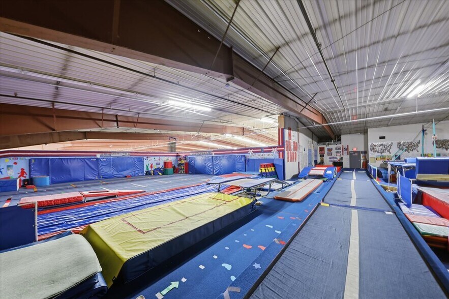 More Photos Of 1155 Old State Route 74, Batavia Refrigeration Cold Storage For Sale