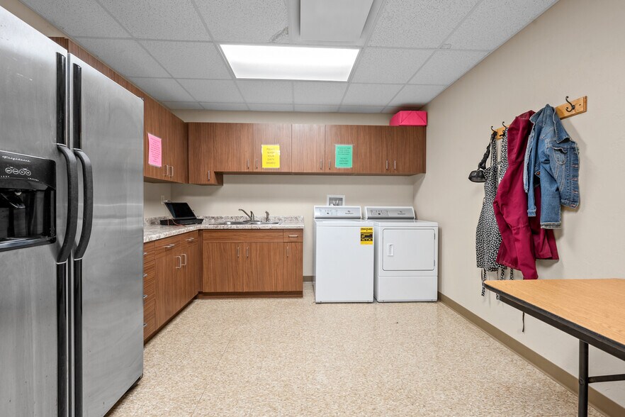 More Photos Of 1129 W Fond Du Lac St, Ripon Storefront For Sale