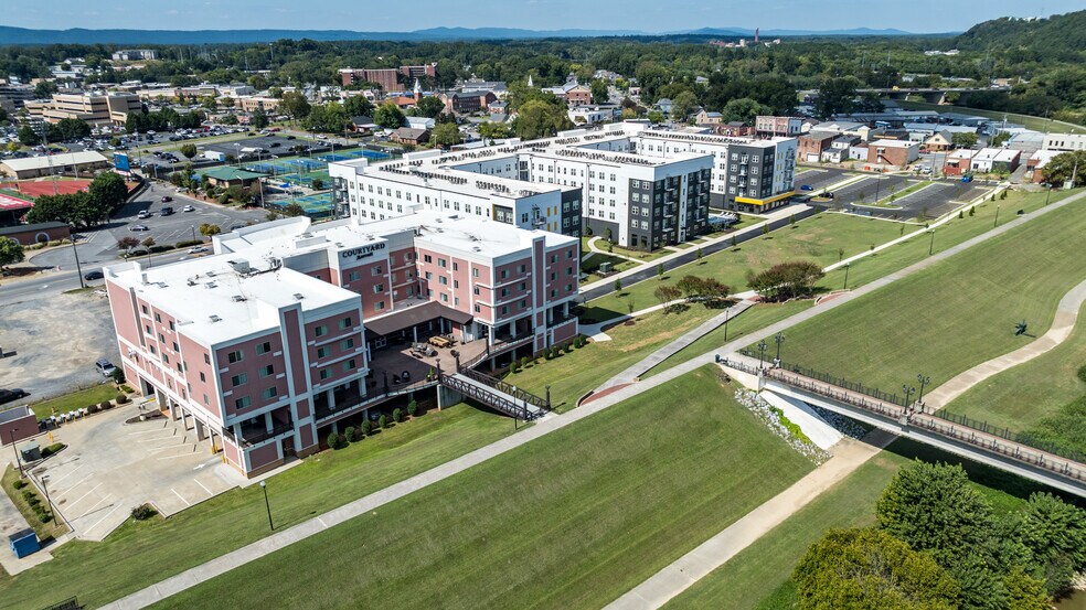 More Photos Of 340 W 3rd St SW, Rome Apartments For Lease