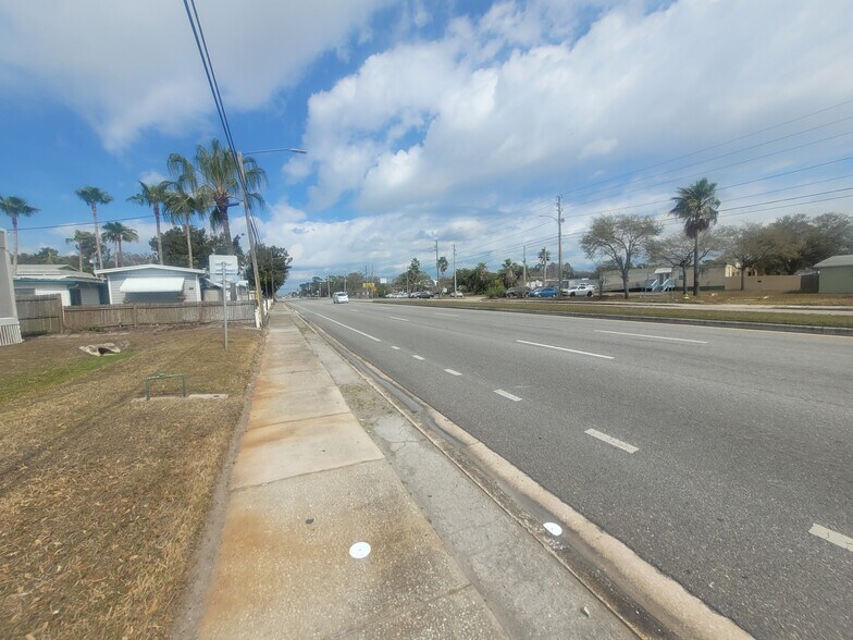 More Photos Of 9200 66th St, Pinellas Park Freestanding For Sale
