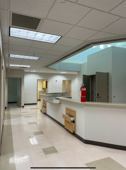 More Photos Of 4774 Loma del Sur Dr, El Paso Healthcare For Sale