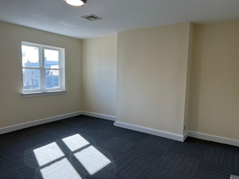 More Photos Of 528 Swede St, Norristown Office For Sale