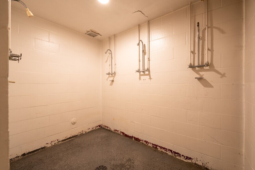 More Photos Of 7419 Washington Ave, Pittsburgh Office For Lease