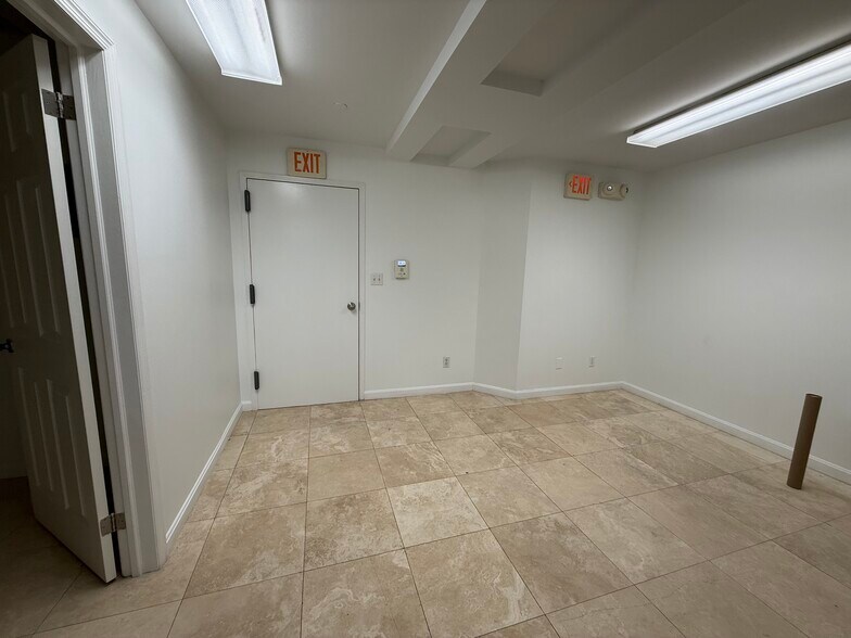 More Photos Of 30-63 38th St, Long Island City Office Residential For Sale