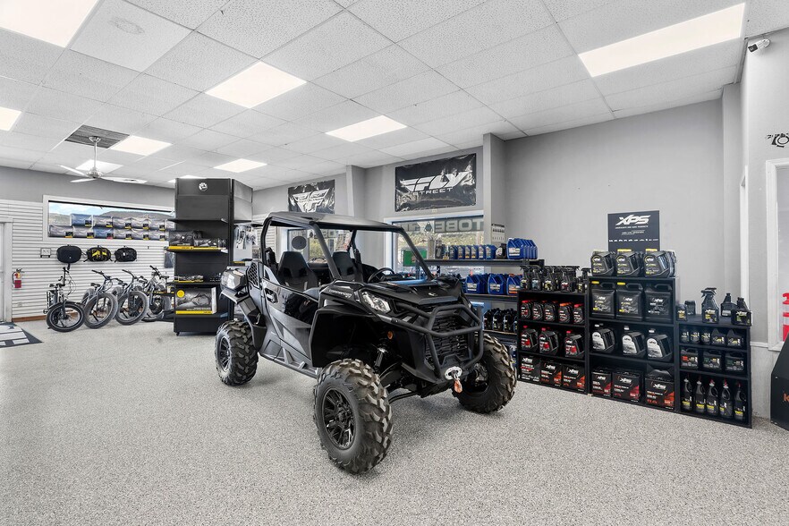 More Photos Of 29130 US 160 Hwy, South Fork Storefront For Sale
