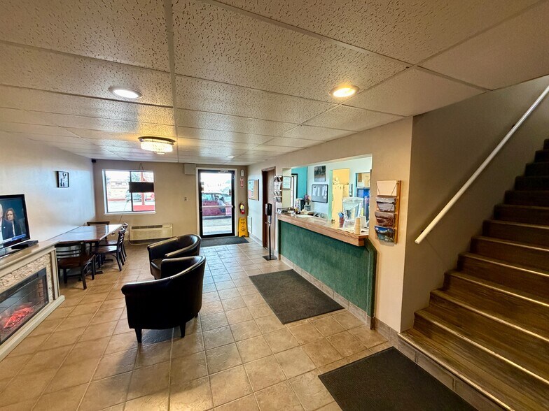 More Photos Of 1150 N Main St, Deer Lodge Hotel For Sale