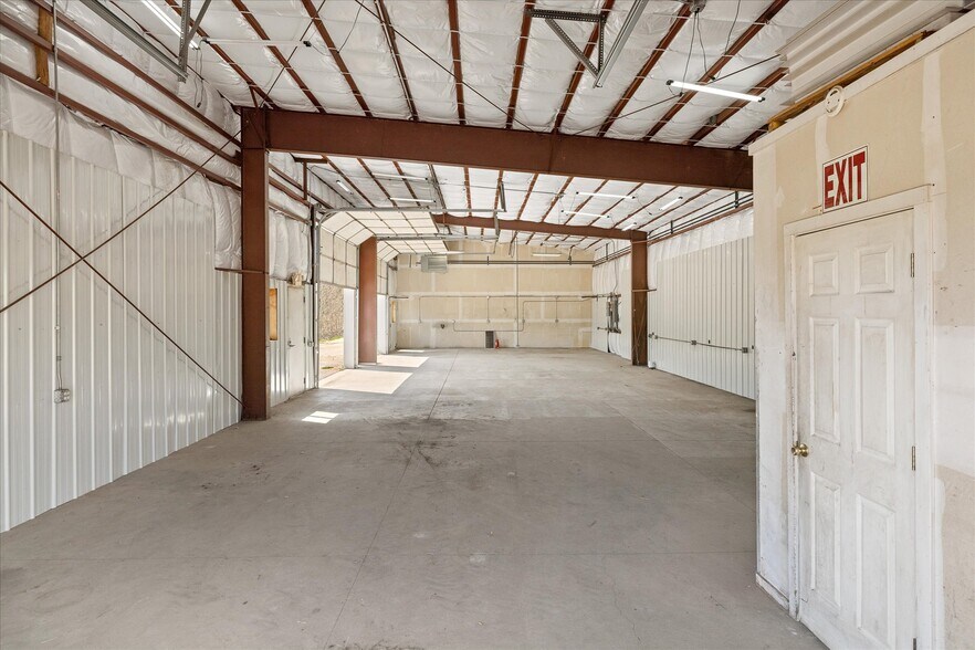 More Photos Of 182 Tolland rd, Rollinsville Self Storage For Sale