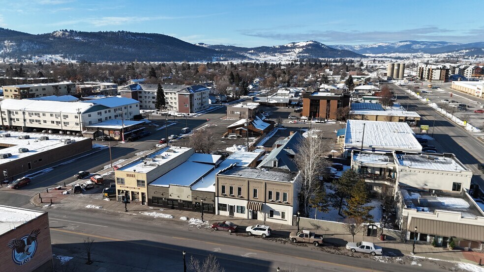 More Photos Of 32 1st Ave W, Kalispell Storefront For Sale