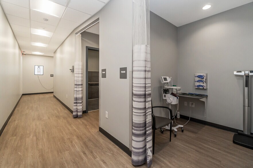 More Photos Of 622 Union Blvd, Allentown Medical For Sale