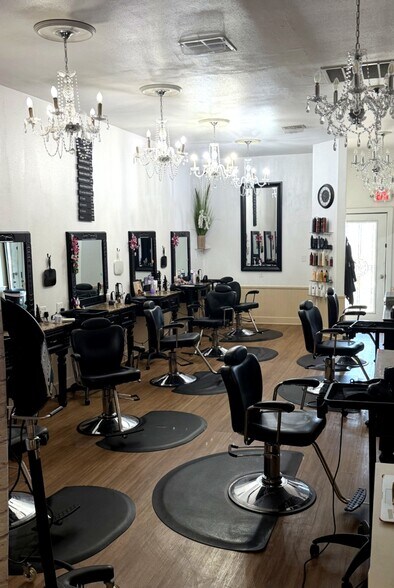 More Photos Of 106 East St, Hutto Office For Lease