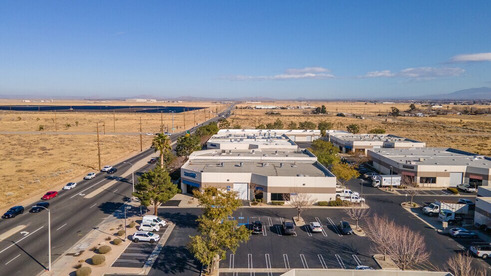 More Photos Of 608 E Rancho Vista Blvd, Palmdale Service For Sale