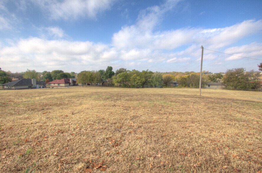 More Photos Of 424 W 111th St S, Jenks Land For Sale