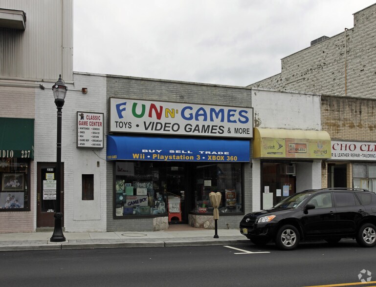 241 Wanaque Ave, Pompton Lakes, NJ 07442 Storefront For Sale
