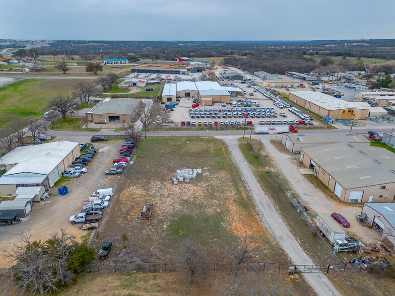 More Photos Of 1814 Barnett Dr, Weatherford Unknown For Lease