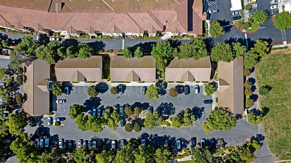 More Photos Of 8109 Laguna Blvd, Elk Grove Medical For Sale