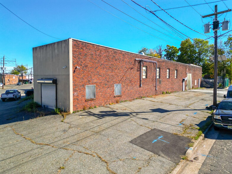 More Photos Of 15 Home Ter, Roselle Warehouse For Sale