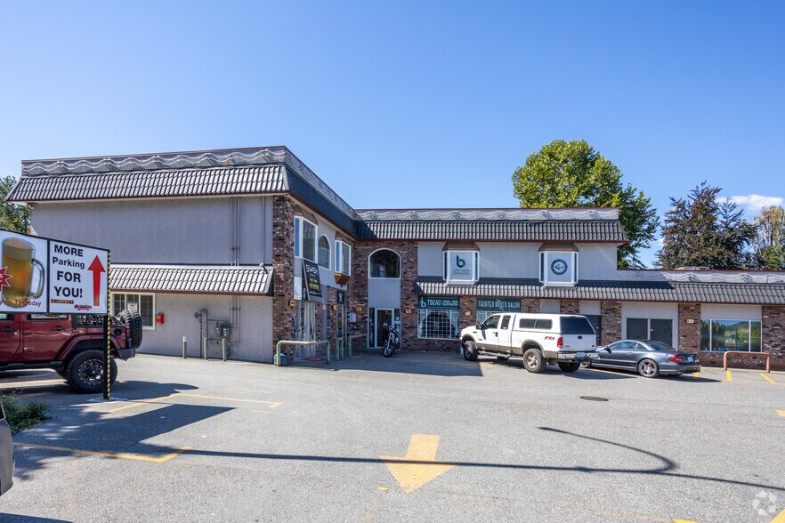 More Photos Of 45928 Hocking Ave, Chilliwack Storefront Retail Office For Lease