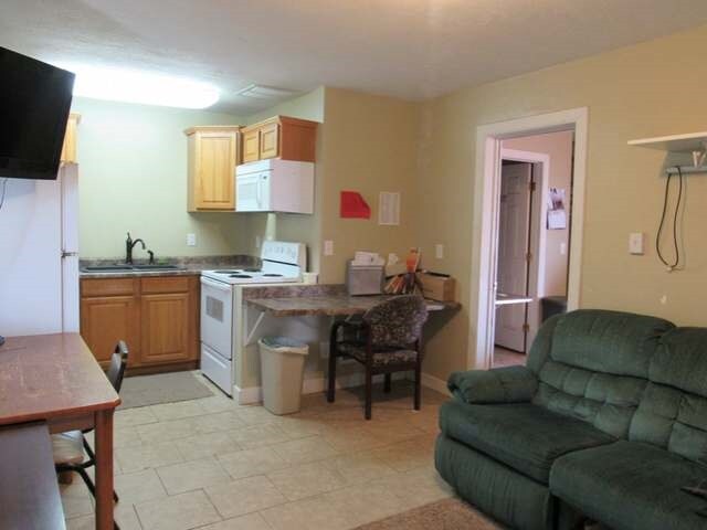 More Photos Of 681 7th St SW, Halliday Hotel For Sale