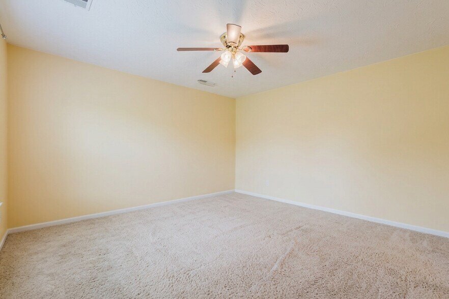 More Photos Of , Lexington Specialty For Sale