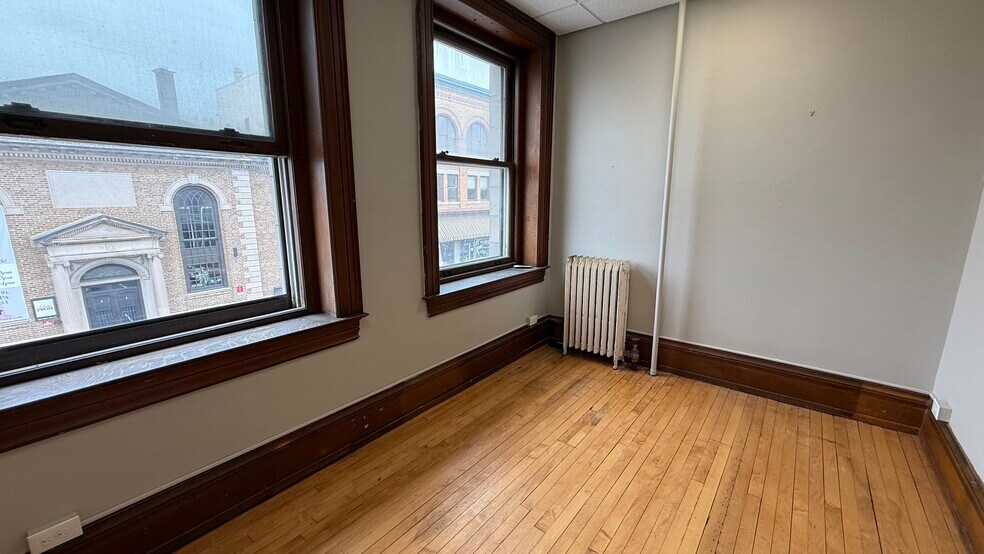 More Photos Of 242-248 W Broad St, Quakertown Office For Sale