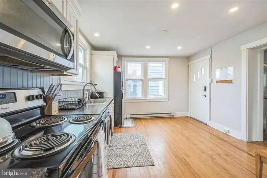 More Photos Of 938 Lititz Pike, Lititz Flex For Sale